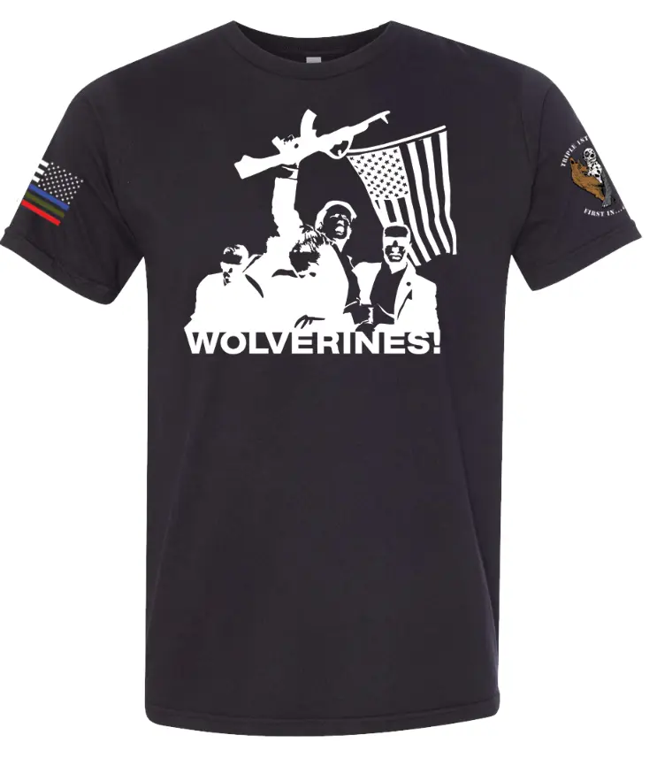 "WOLVERINES" (Front Design) Men's / Unisex Black Short Sleeve Tee